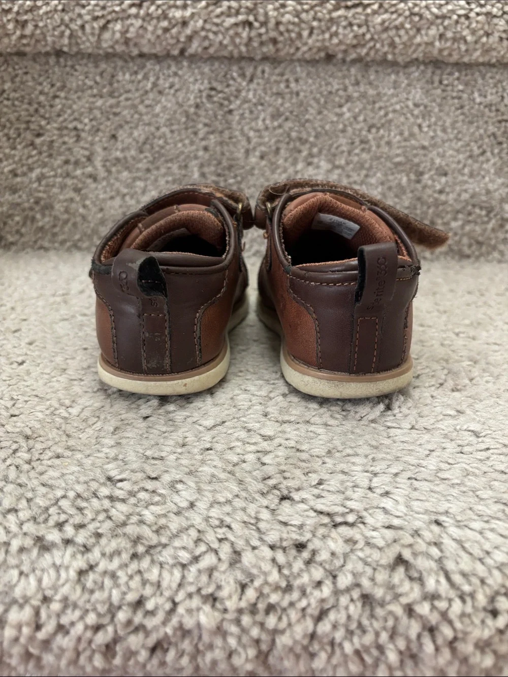 N/A comfortable brown